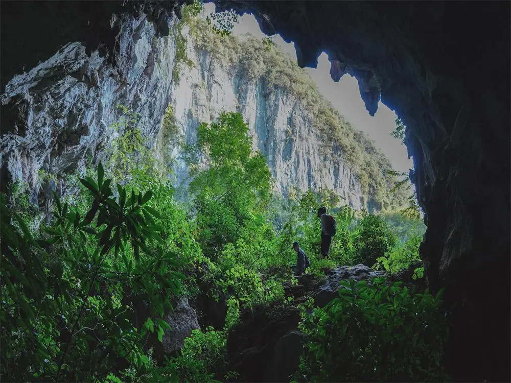 Tiankeng